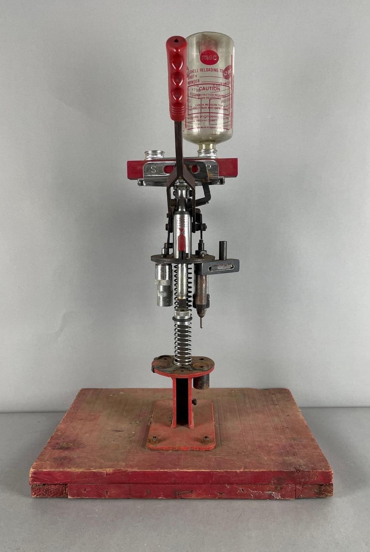 MEC Shot Shell Reloading Press: Measures 25" x 16" x 13 1/2" with base