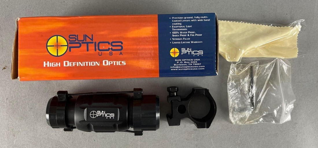 Sun Optics CTM-1 3x Firearm Scope (1 of 2)