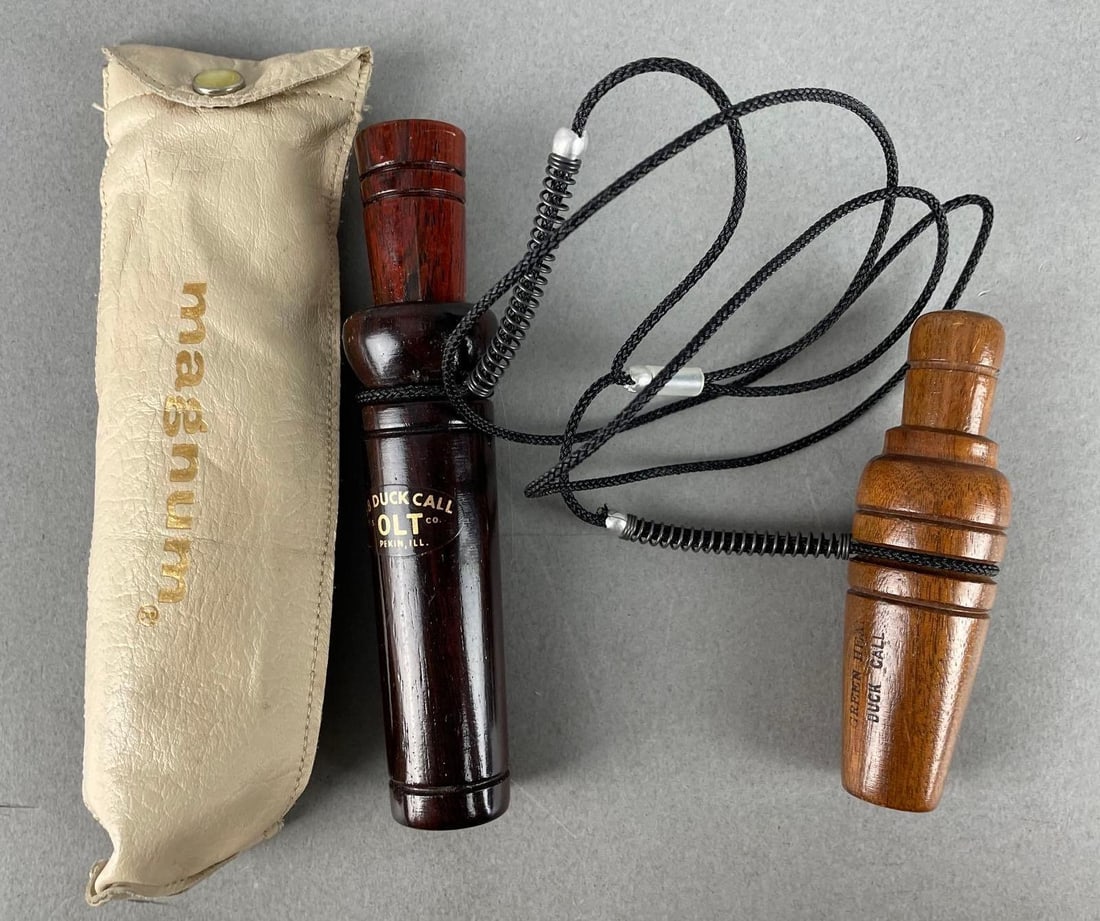 Pair of Wood Duck Calls: Olt of Pekin IL, 88 measures 6"
