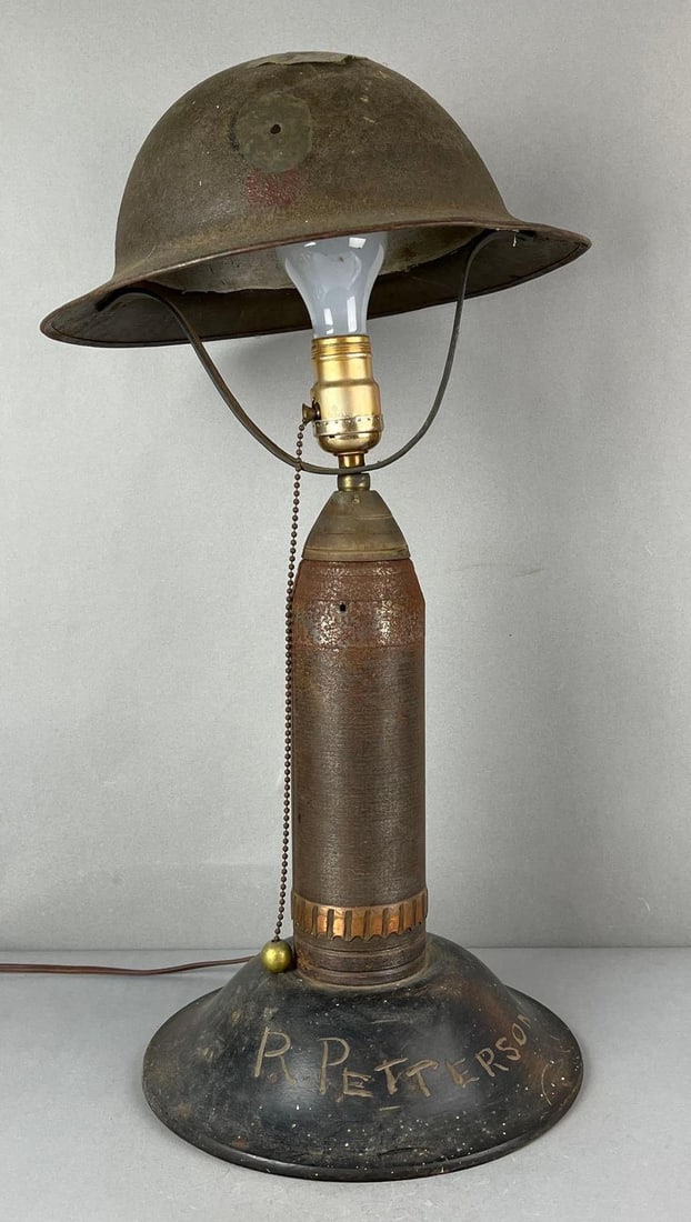 WW2 US Army 33rd Illinois Prairie Division Trench Art Lamp: In working condition. Base has R Petterson carved into it. Measures H 22 x W 16 x D 11 inches.
