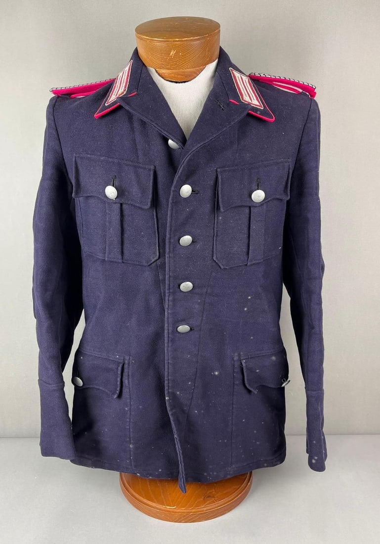 Reproduction WW2 German Firefighter Police Tunic: Could use a good cleaning.