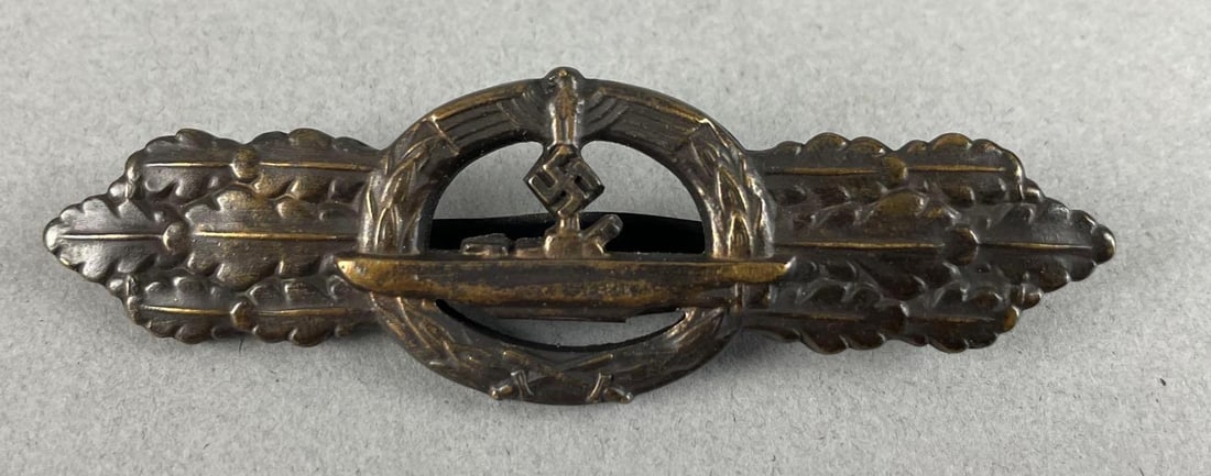 WW2 German Kriegsmarine U-Boat Front Clasp (1 of 3)