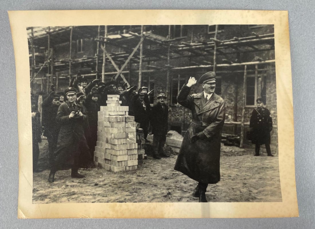 Adolph Hitler Photograph (1 of 2)