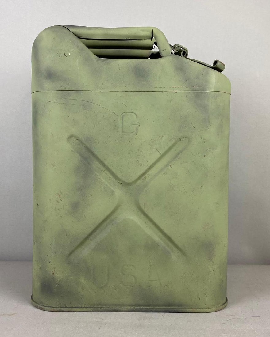 WW2 US Military Fuel Jerrycan: Paint flakes throughout. Measure H 18 x W 5 x L 13 inches.