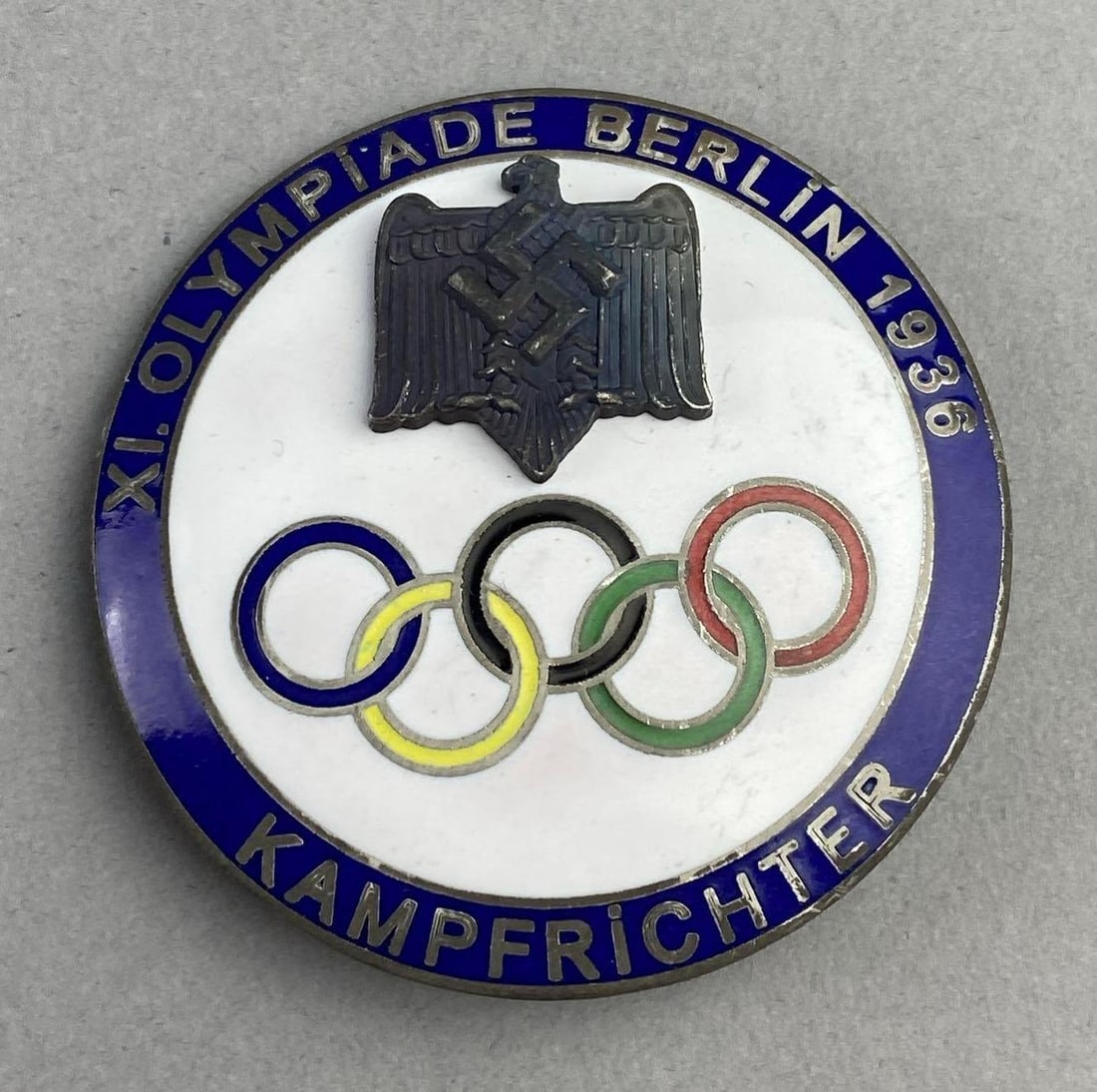 WW2 1936 German Berlin Summer Olympics Kampfrichter Badge (1 of 2)