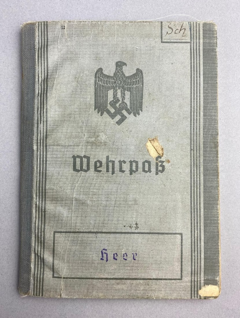 WW2 1937 German Wherpass Military Service Record Book (1 of 7)