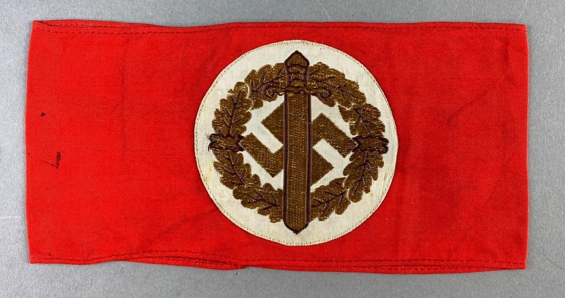 WW2 German SA Wehrmannschaft Sports Armband (1 of 4)
