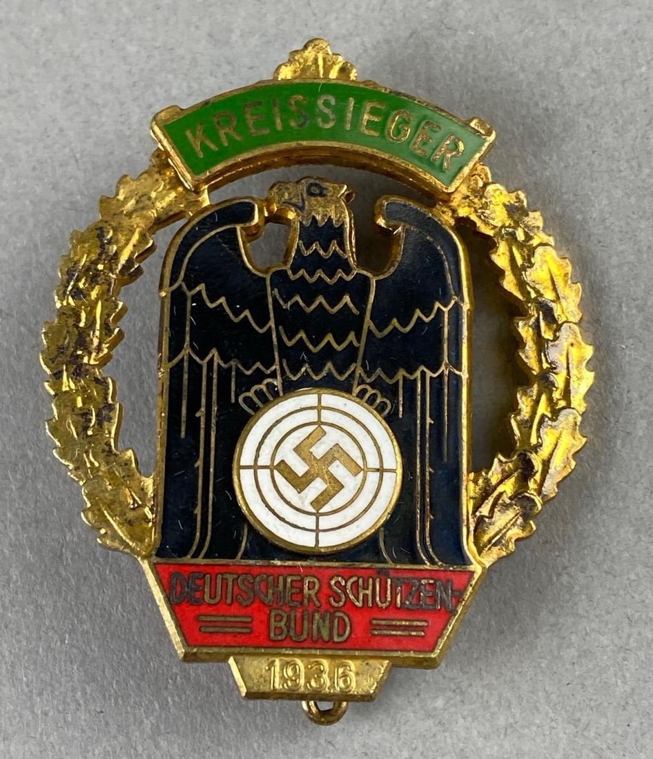 WW2 1936 Kreissieger Deutscher Schutzenbund Shooting Competition Badge (1 of 3)