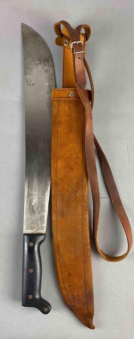 Vintage Mirasol Marca Registrada No. 127 with Sheath: Made in Panama circa 1960’s. Measure 21” in length.