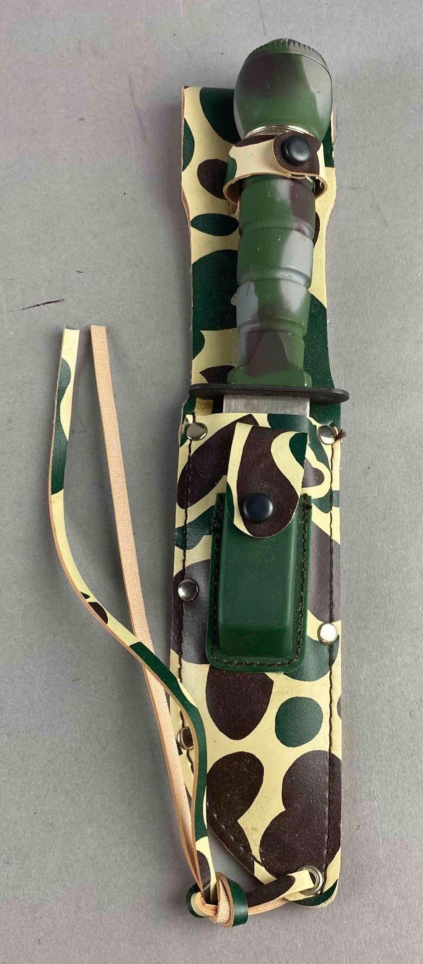 Vintage Taiwan Rambo Style Survival Knife (1 of 4)