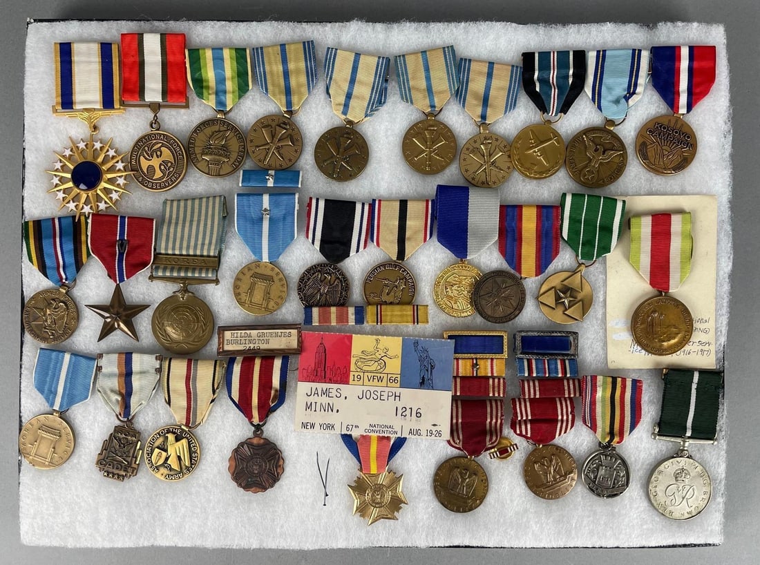 Group of U.S. Military Medals (1 of 3)
