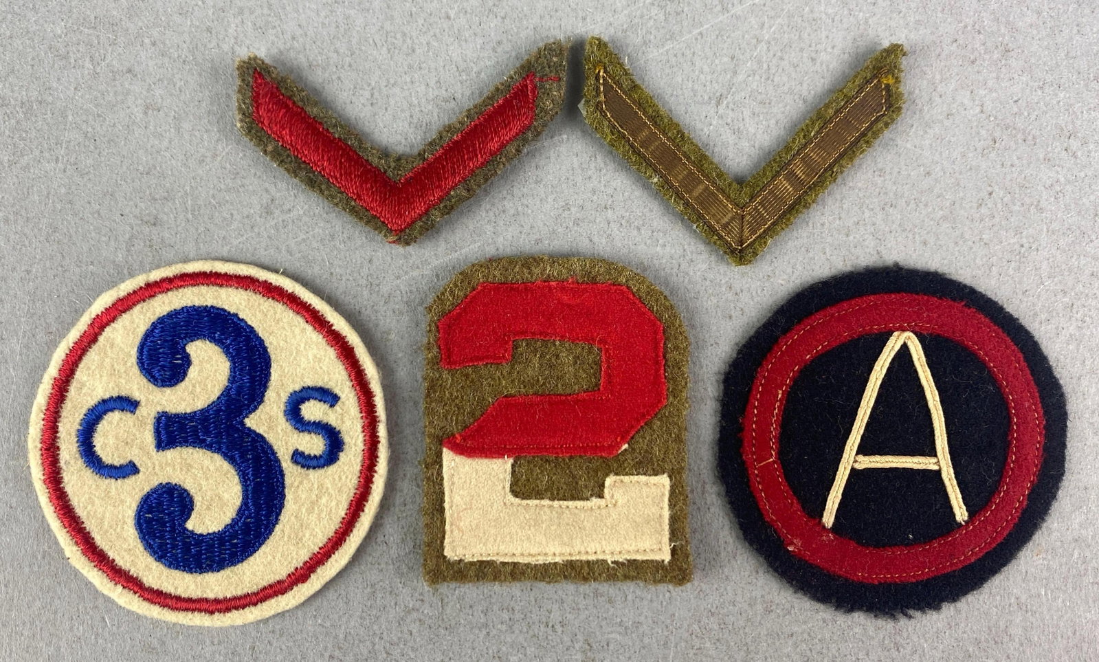 Group of 5 WW1 US Patches (1 of 2)