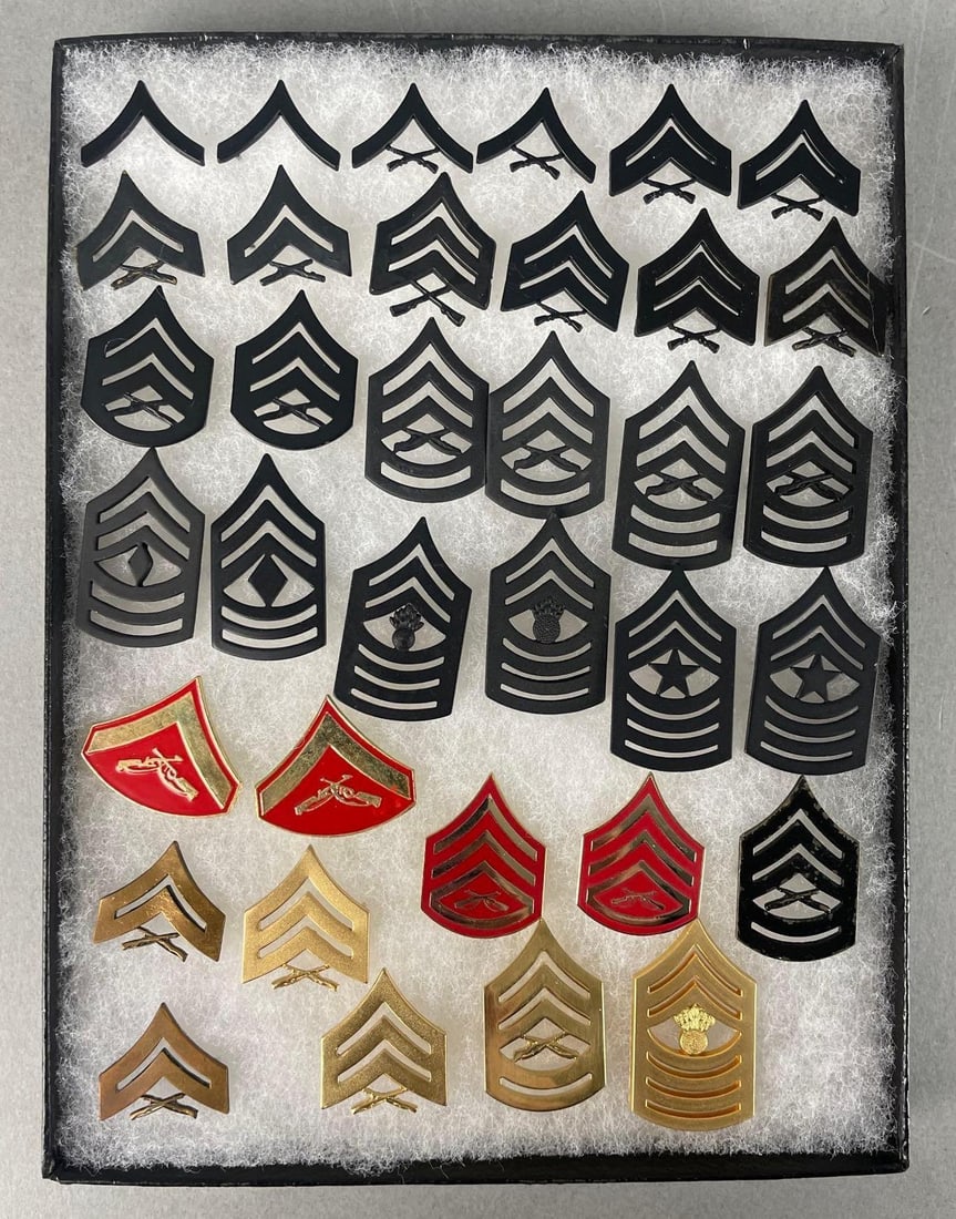 Group of U.S. Marine Corps Insignia (1 of 3)