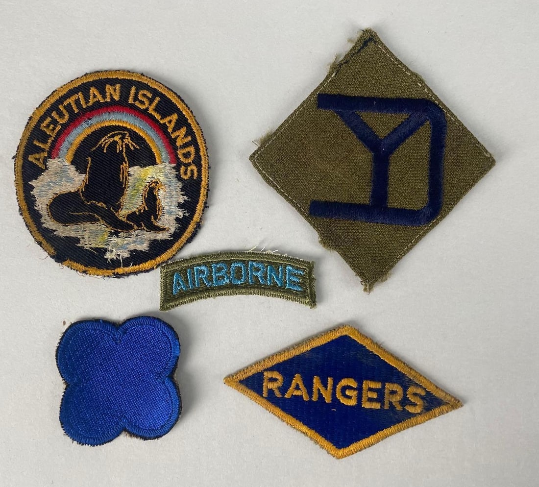 Group of WW2 U.S. Army Patches: Includes 26th Yankee division, 88th Infantry, Aleutian Islands command