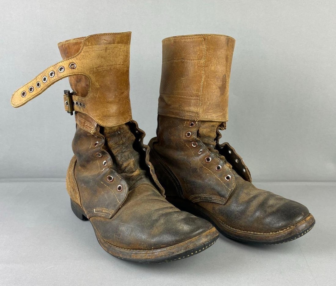 WW2 US Military Double Buckle Leather Boots: Rough condition. Missing 1 buckle and some separation from leather and seams. Size 11.