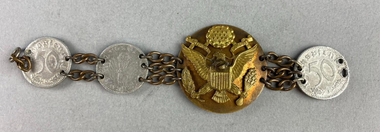 WW2 US American Made Theater Art Chain: Measures 6” in length.