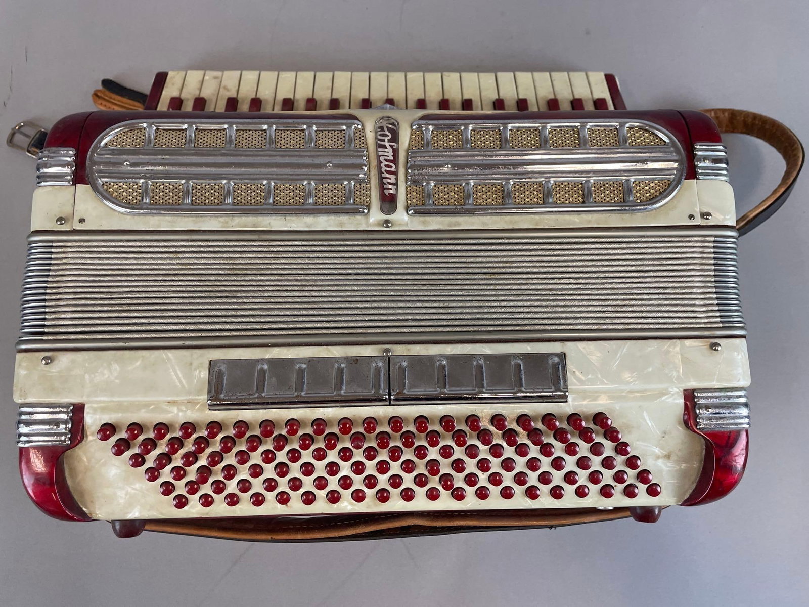 Vintage Hoffmann Accordion - 4
