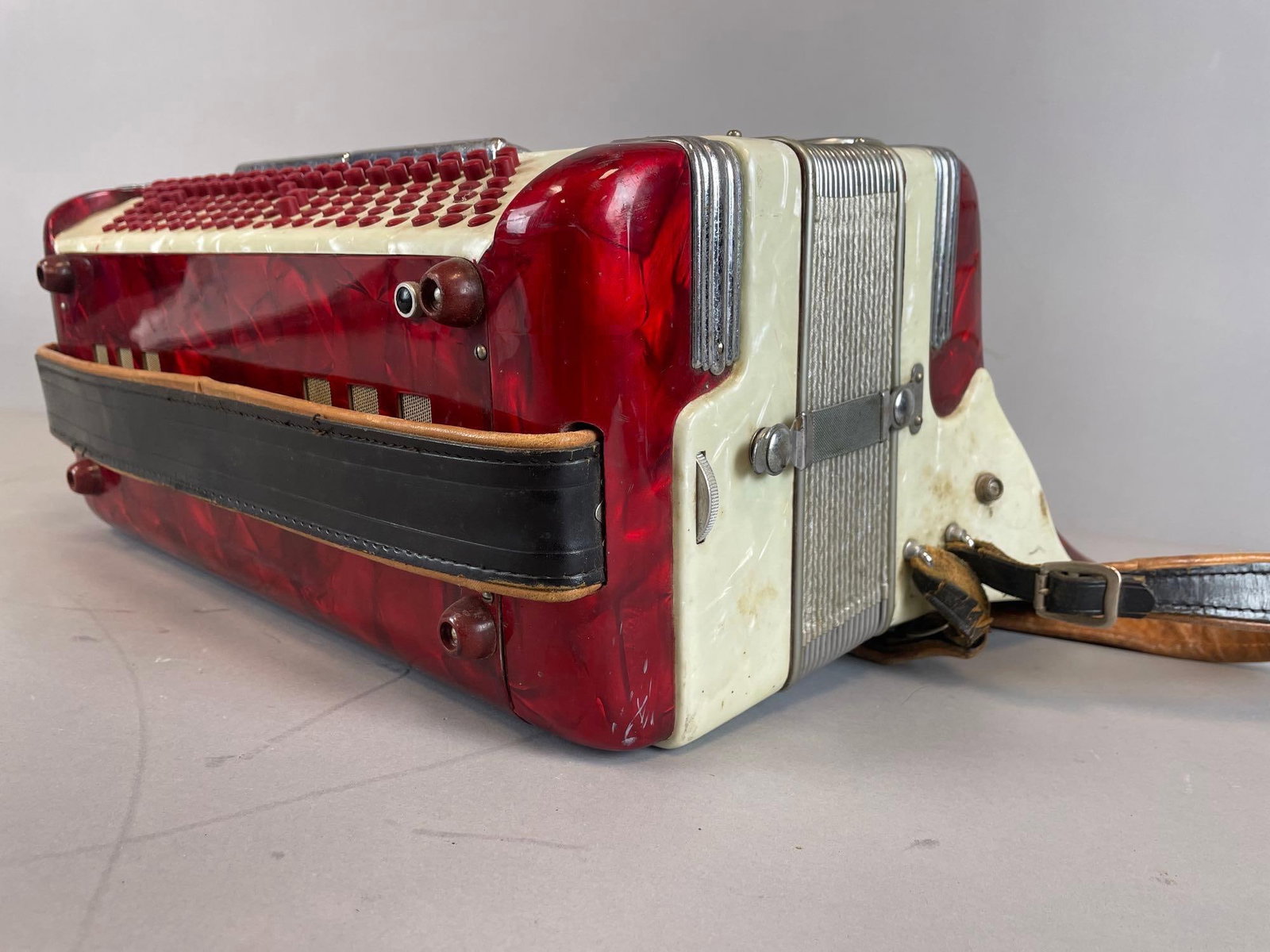Vintage Hoffmann Accordion - 5