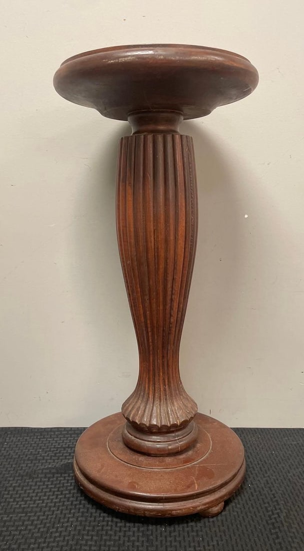 Antique Wood Pedestal Plant Stand: Measures 30" x 13 1/2"
