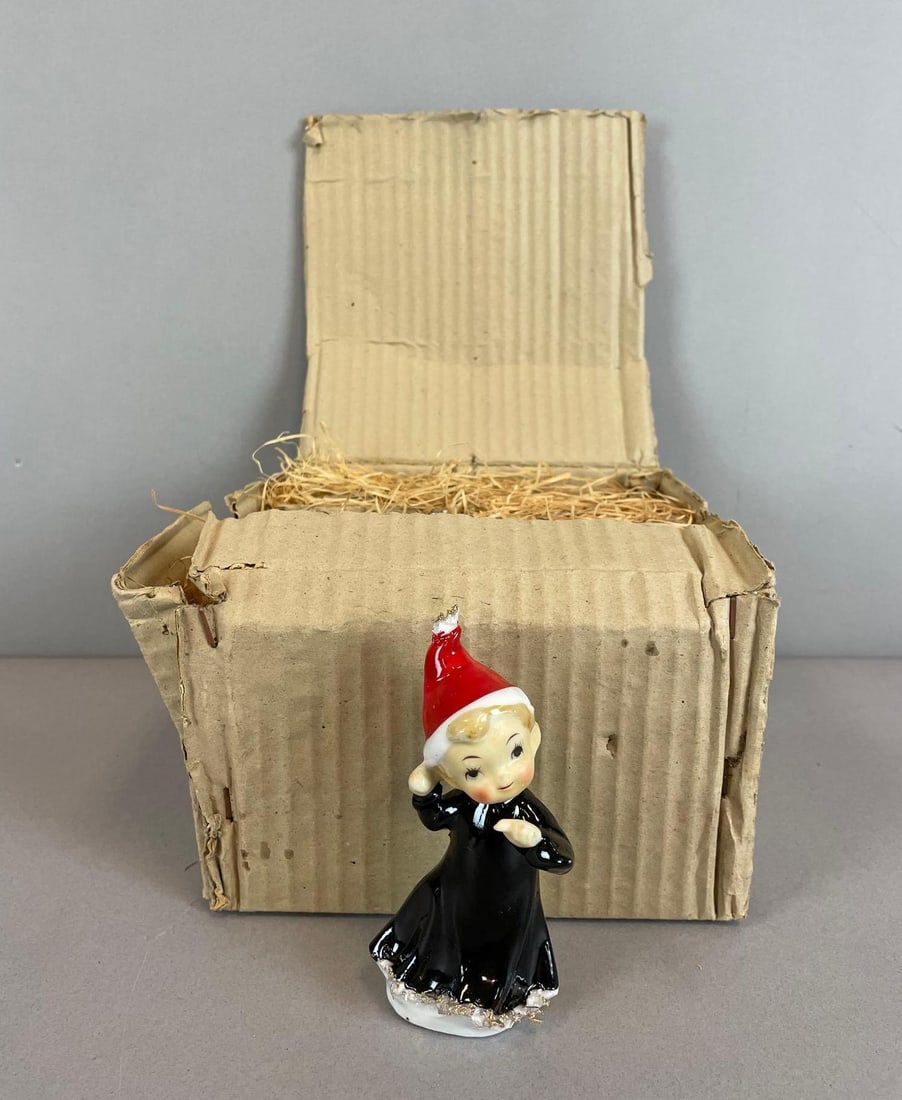 Group of 12 Vintage Japanese Porcelain Christmas Angels (1 of 4)