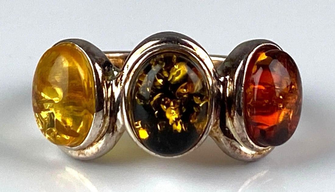RJ Signed Sterling Silver Three Tone Amber Ring: Size 7