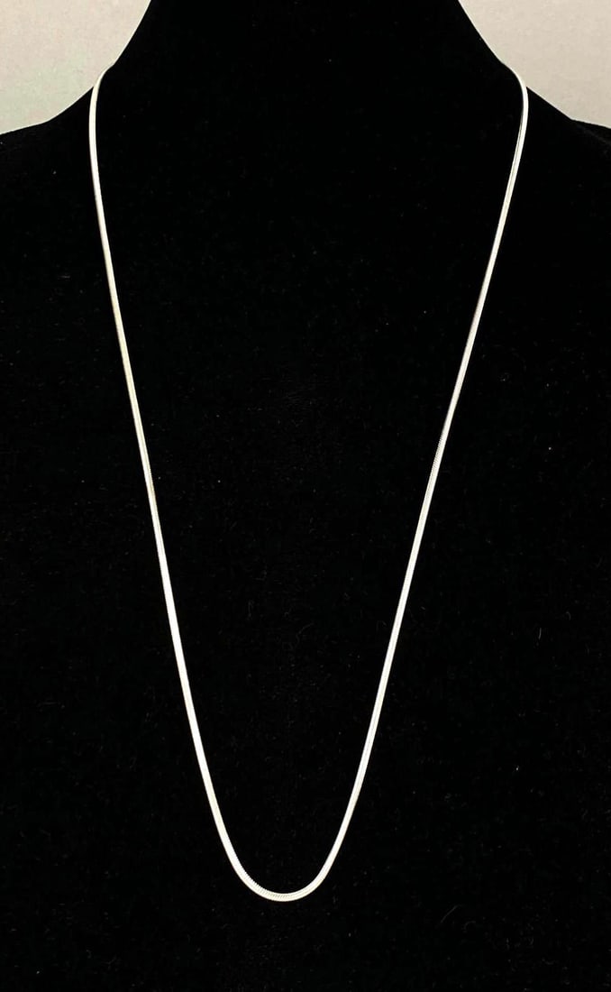 Italian Sterling Silver Snake Chain Necklace: Measures 30? in length
