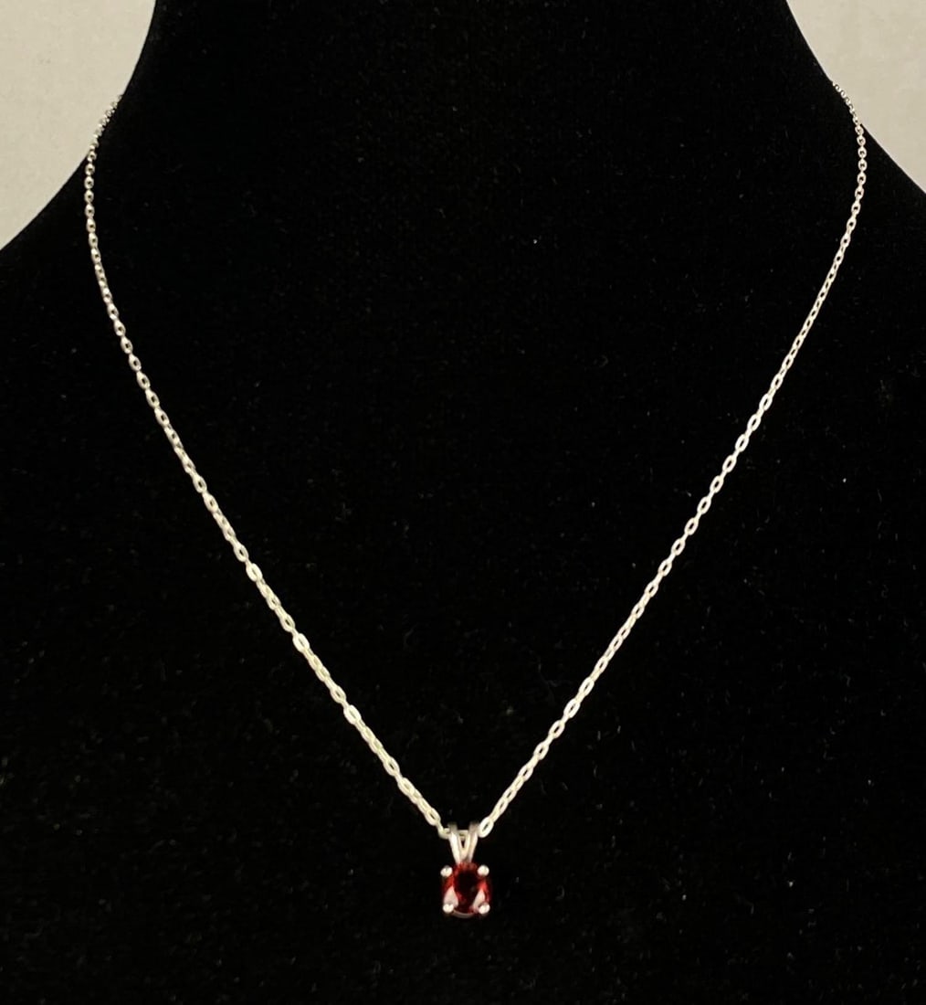 Sterling Silver Chain Necklace with Signed Garnet Pendant: Measures 18? in length