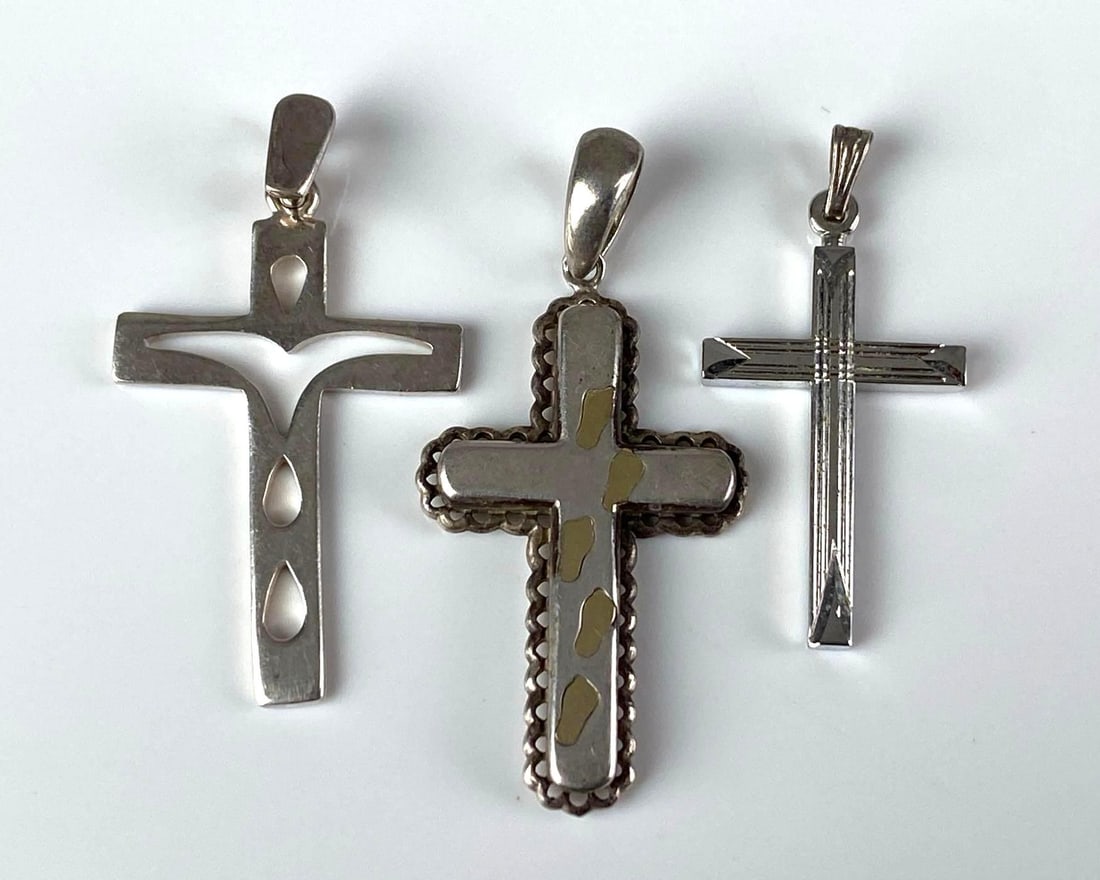 Group of 3 Sterling Silver Cross Pendants: Largest measures 1 1/2? H x 3/4? W