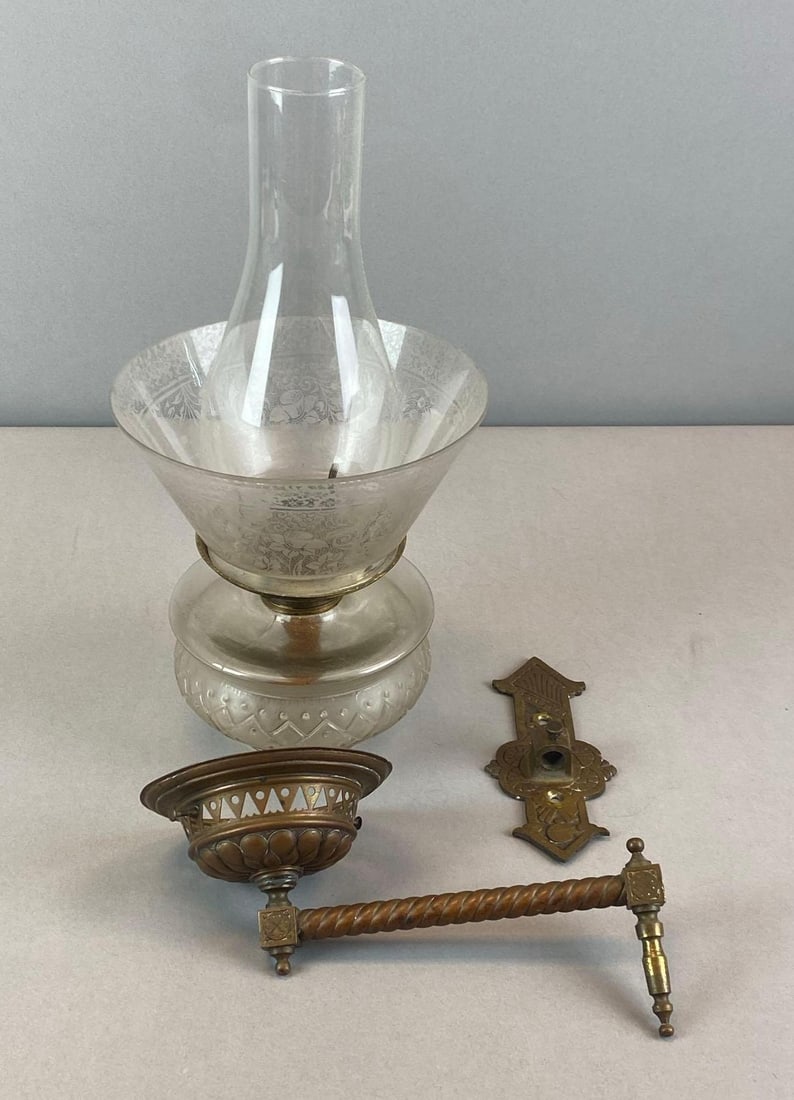 Antique Brass Etched Glass Oil Bracket Lamp with Reflector: oil lamp without sconce arm measures 14 1/2? H