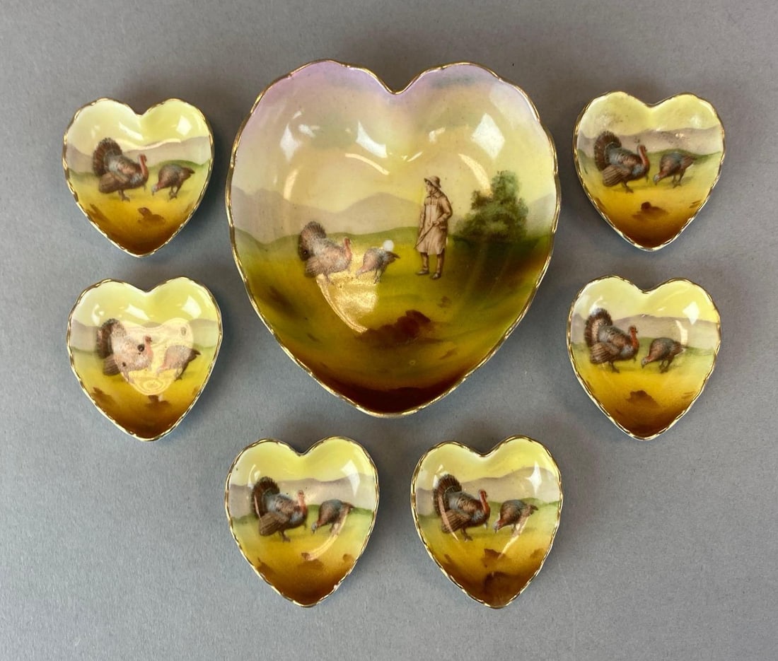 Set of Antique Royal Bayreuth Pictorial Porcelain Heart Trinket Dishes (1 of 3)