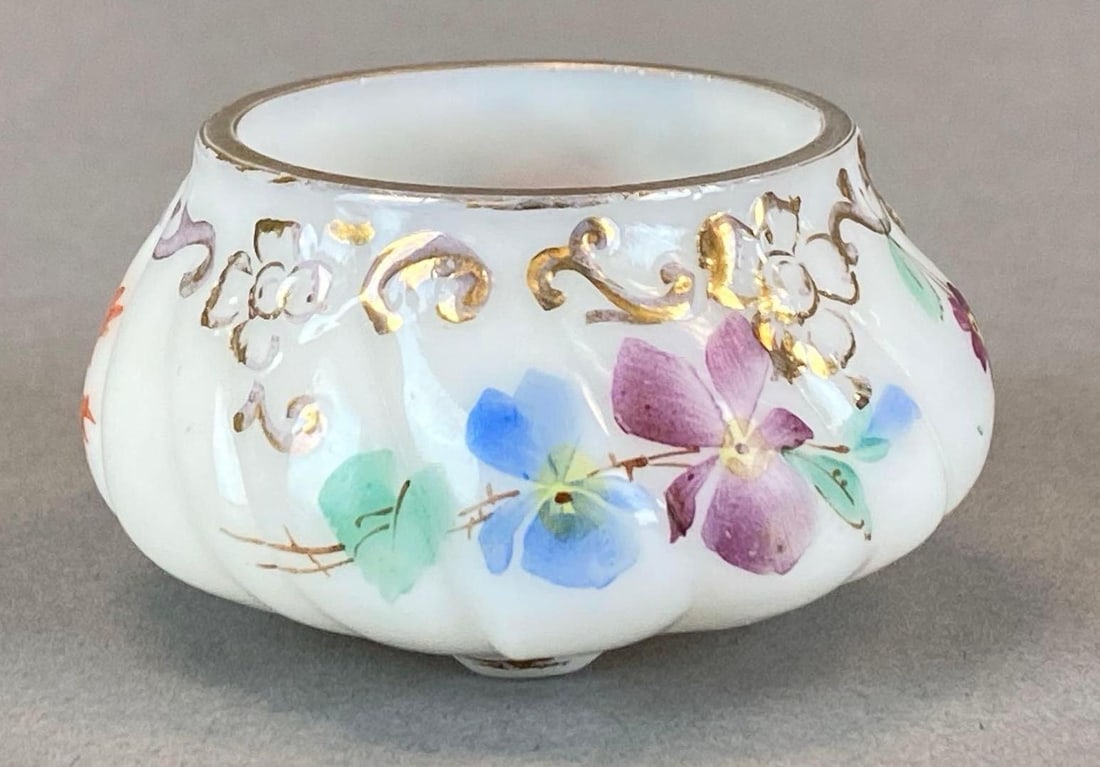 Antique Hand Painted Floral Motif White Glass Salt: Antique Hand Painted Floral Motif White Glass Salt Measures 1 1/4? H x 2 1/4? w x 2 1/4? D