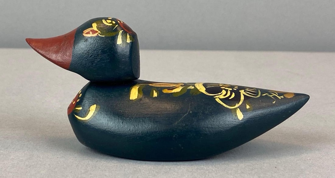 Vintage Dutch Hand Painted Miniature Wood Duck Decoy (1 of 4)