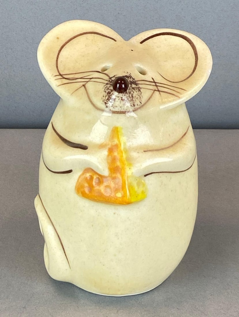 Mouse Holding Cheese Wedge Pottery Shaker (1 of 4)