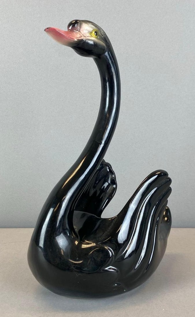 Vintage Maddox of California Black Swan Porcelain Figurine: Vintage Maddox of California Black Swan Porcelain Figurine Marked on base, measures 11? H x 4 1/2? W x 7 1/2? D