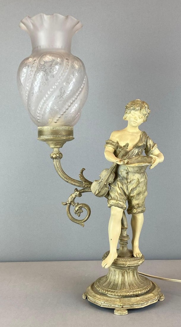 Vintage Art Nouveau Style Street Musician Figural Table Lamp (1 of 4)