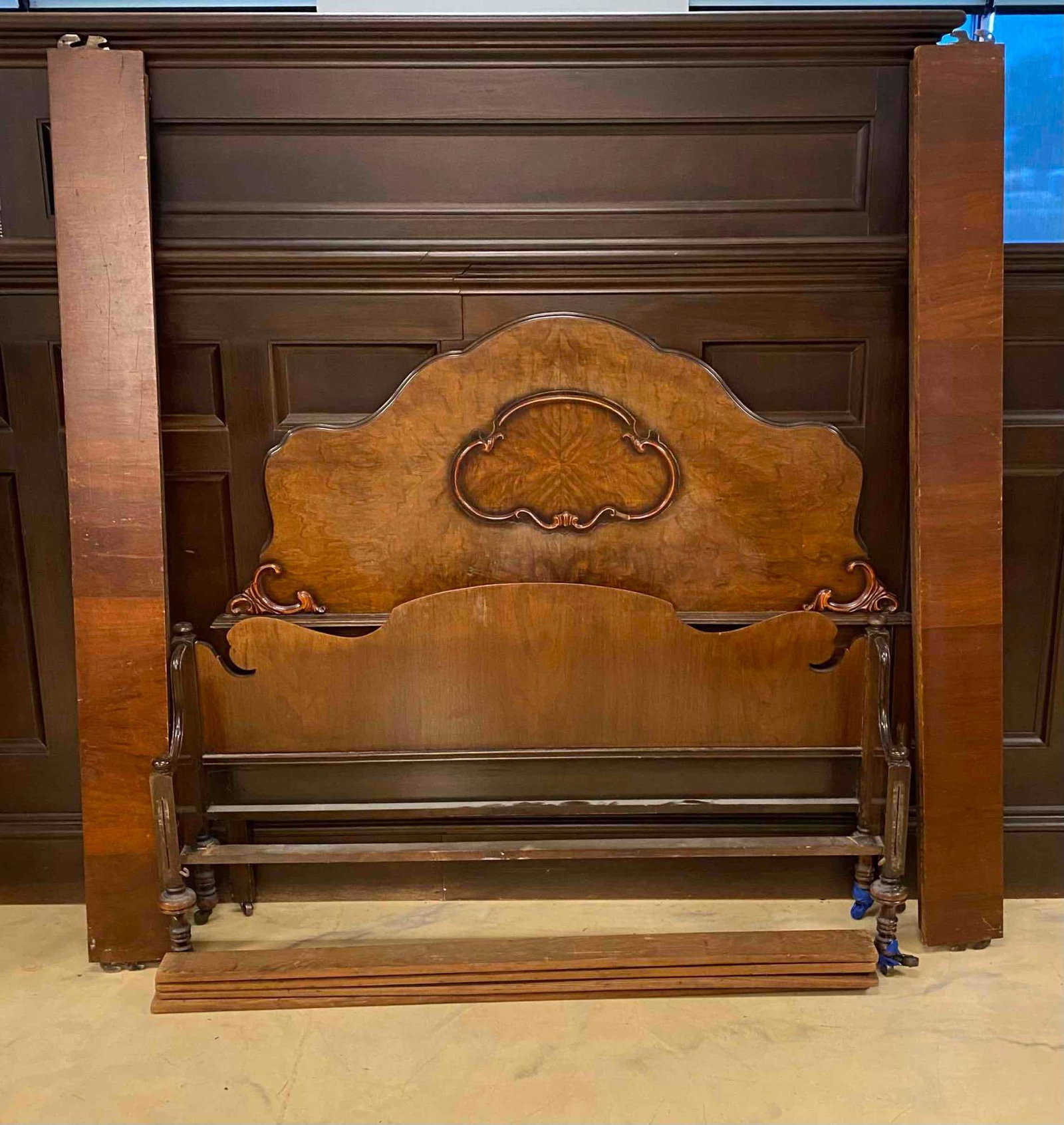 Vintage Victorian Style Oak Bed Frame (1 of 3)