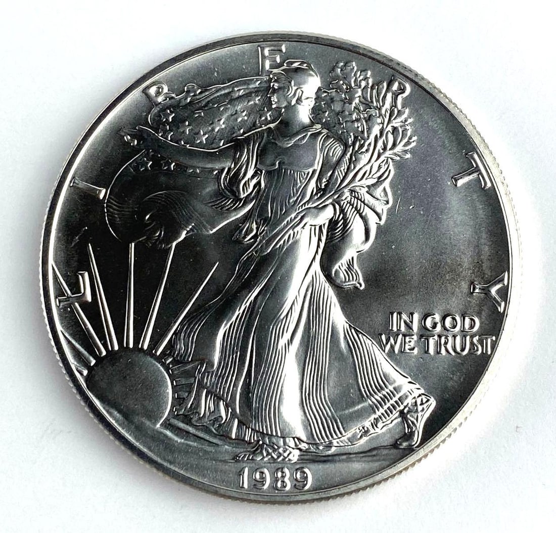 1989 US 1 Oz American Silver Eagle (1 of 2)
