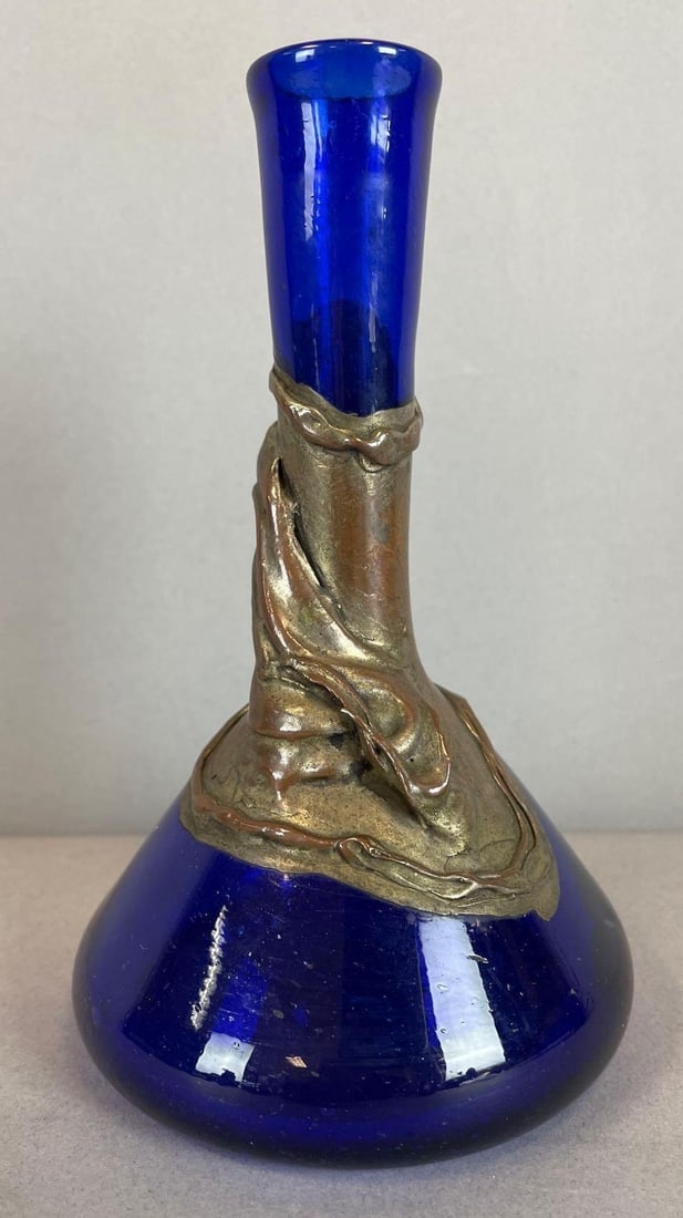 Vintage Cobalt Blue Glass and Brass Bud Vase: Measures 6" x 3 1/2"