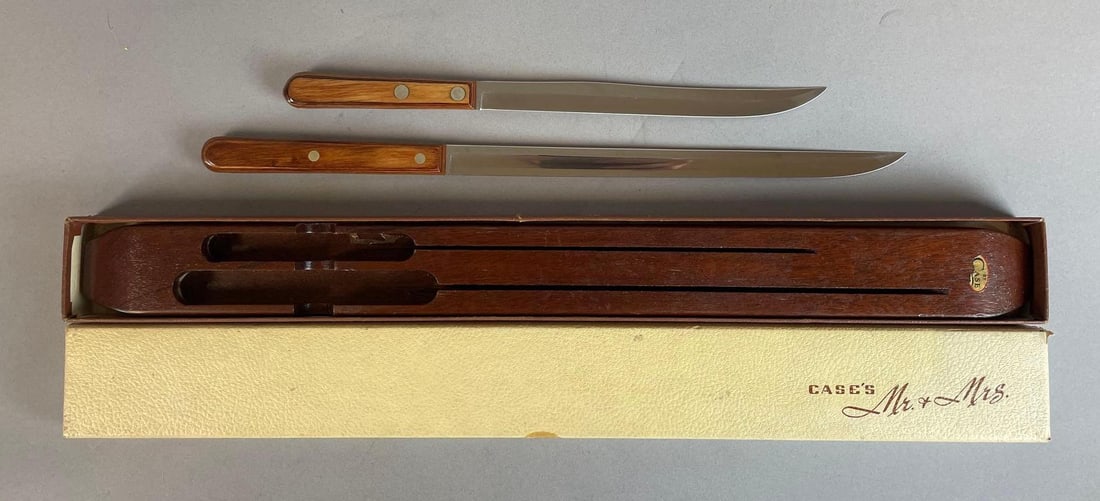 Vintage Case Mr. and Mrs. Carving Knife Set (1 of 4)