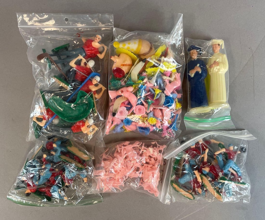 Group of Vintage Plastic Cake Toppers: Includes graduation, golf, baseball, birds