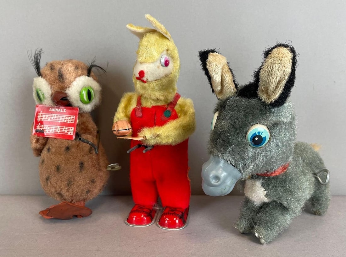 Group of Vintage Japanese Animal Wind-Up Toys: Each in partial working condition