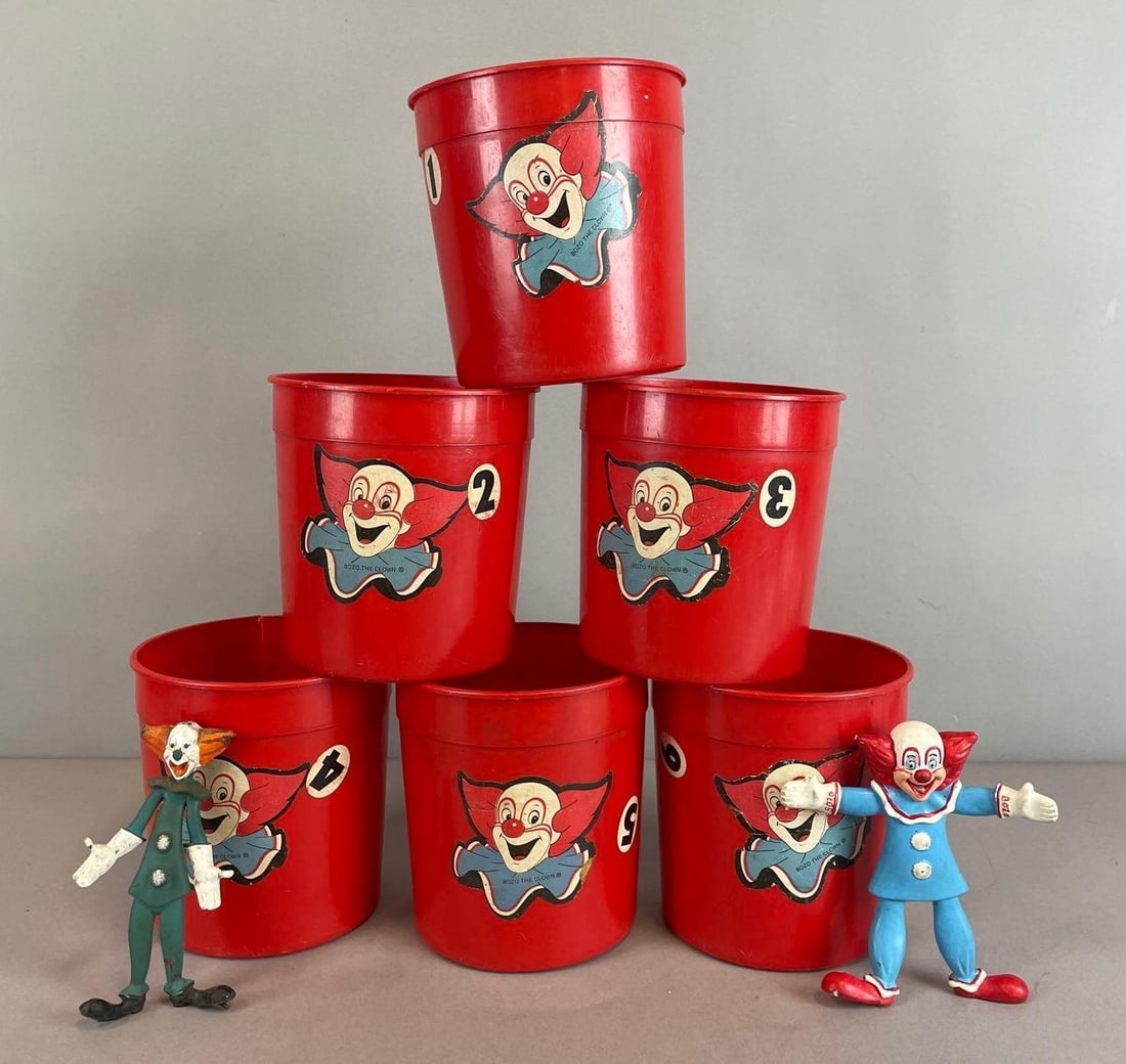 Group of Vintage Bozo the Clown Items (1 of 3)