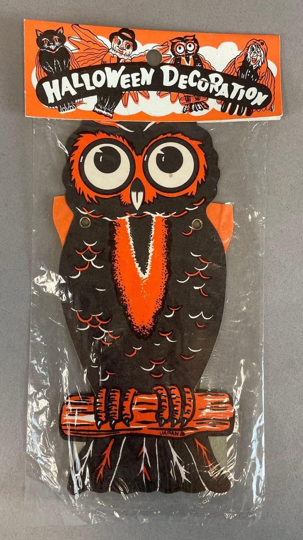 Vintage Japanese Cardboard Owl Halloween Decoration: Original packaging measures 9 1/2" x 5"