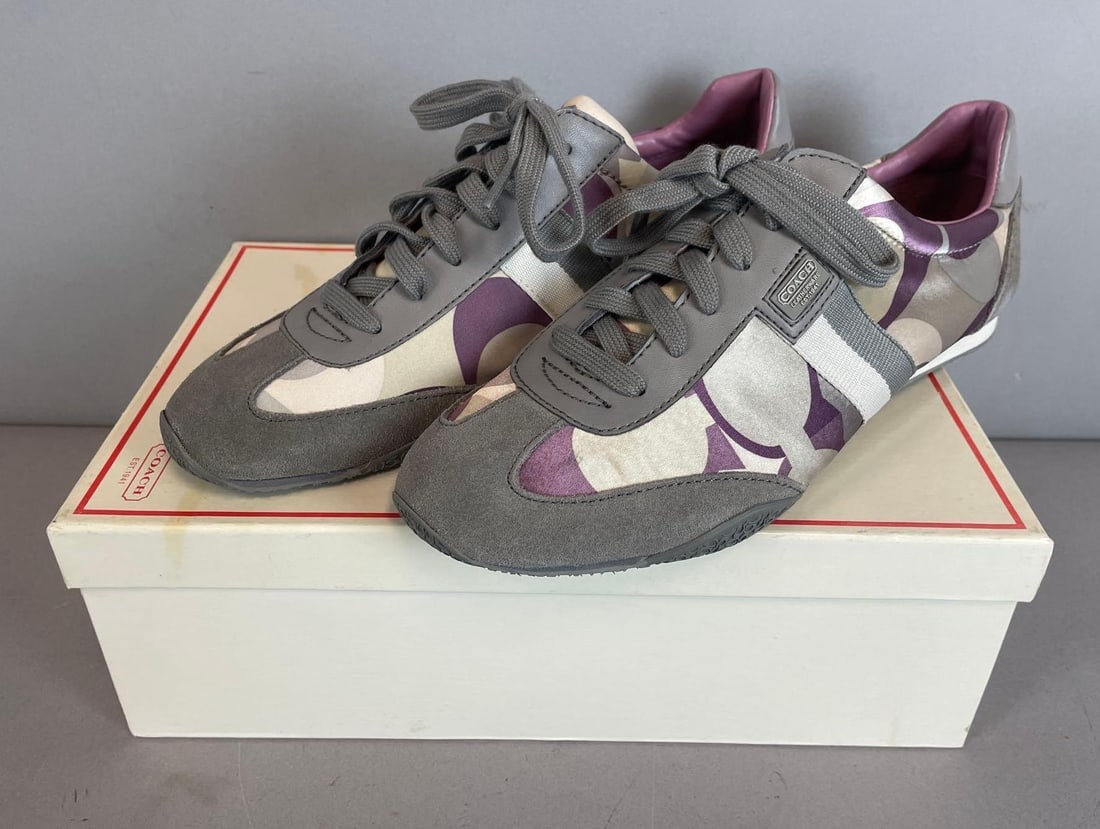 Pair of Coach Kinsey Scarf Print Mens Shoes: Purple Multi, size 9.5 M, original box and packaging