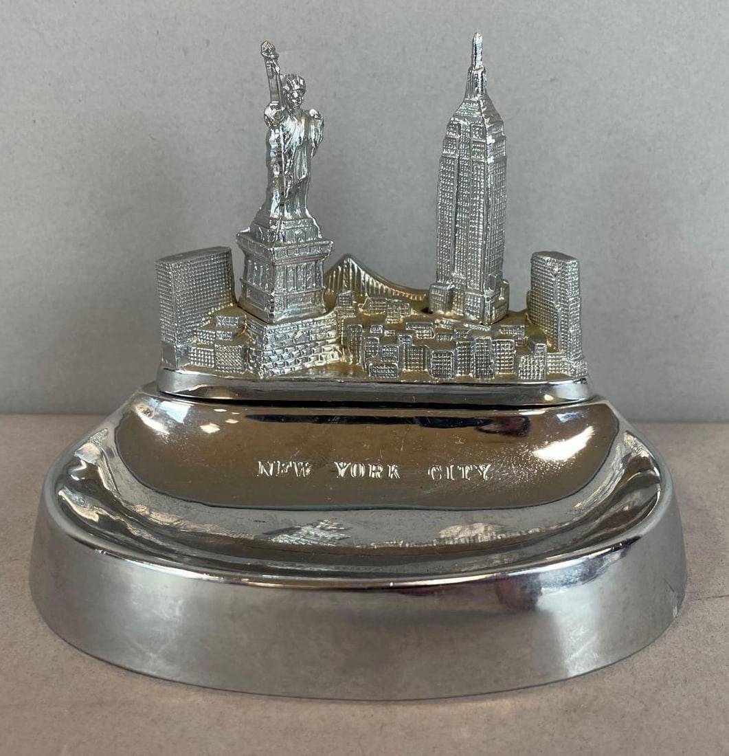 New York City Skyline Metal Dish: Made in Japan, measures 4" x 5" x 4"