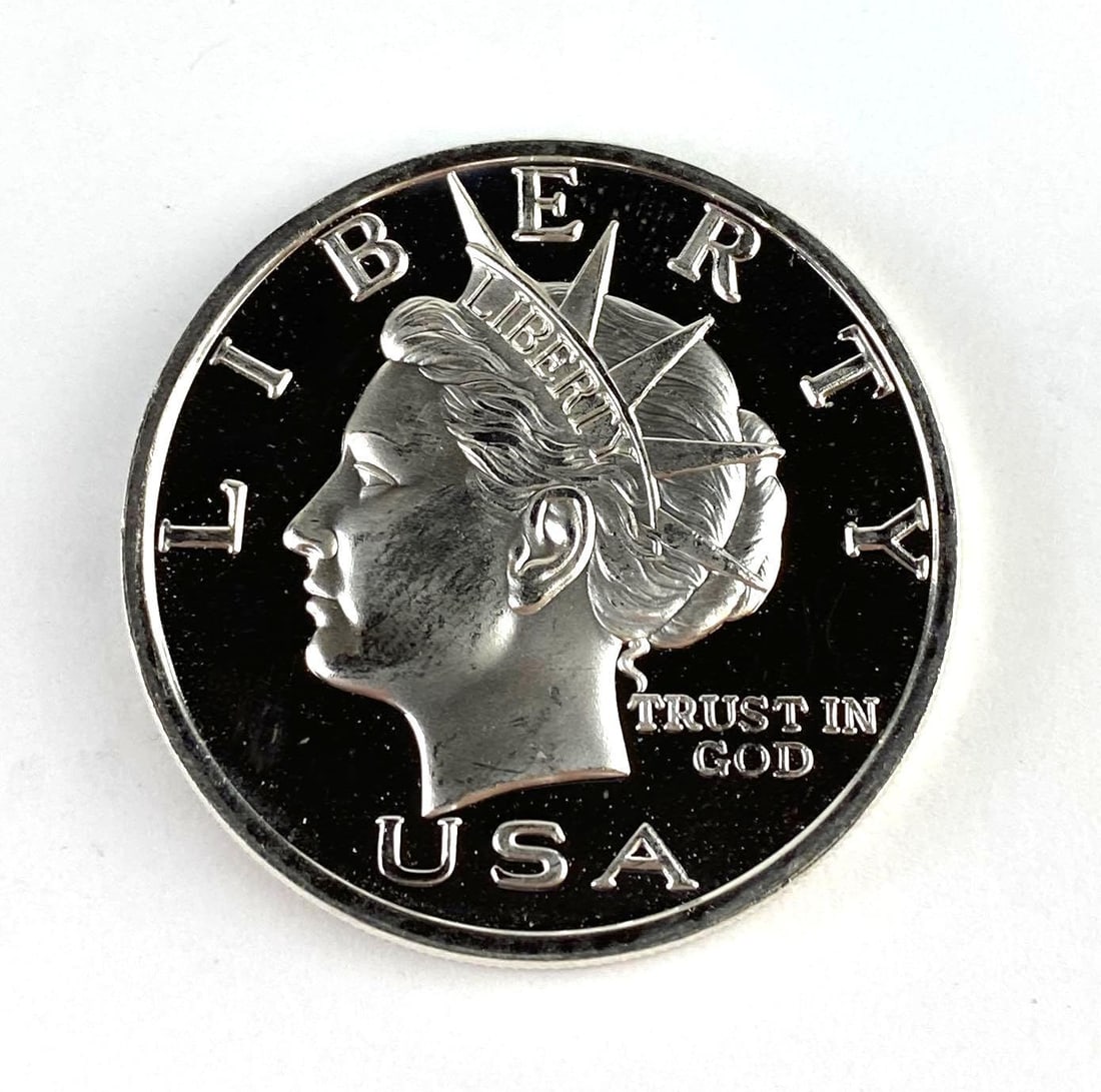 2003 Norfed Liberty 1 Oz .999 Fine Silver Round: 2003 Norfed Liberty 1 Oz .999 Fine Silver Round