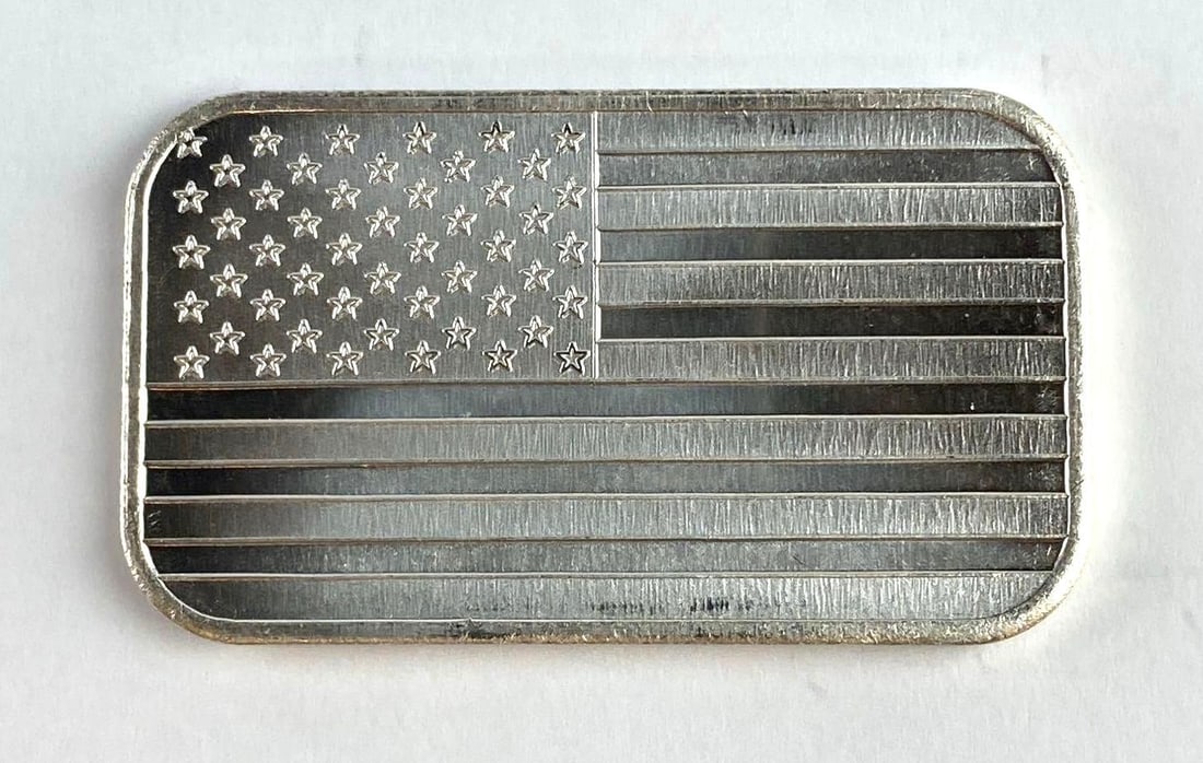 American Flag 1 Oz .999 Fine Silver Ingot/ Bar: American Flag 1 Oz .999 Fine Silver Ingot/ Bar