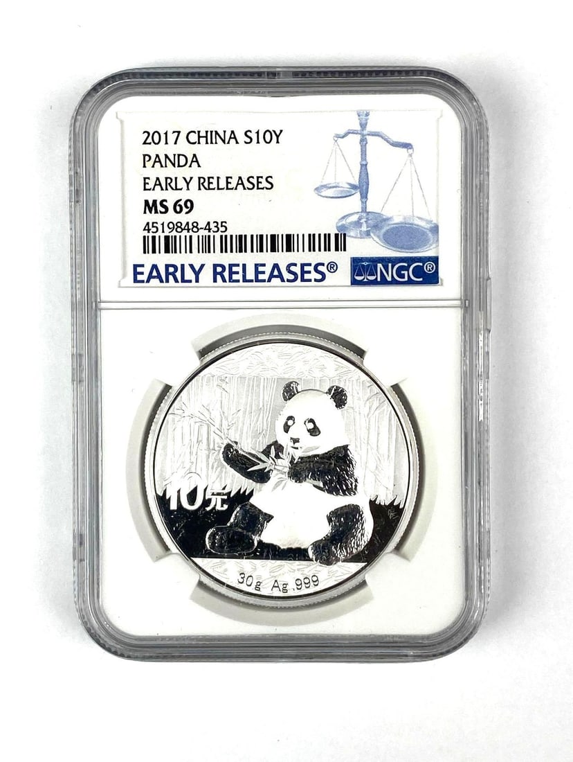 2017 10 Yuan China Panda 30 Gram .999 Silver NGC Graded MS69 (1 of 2)