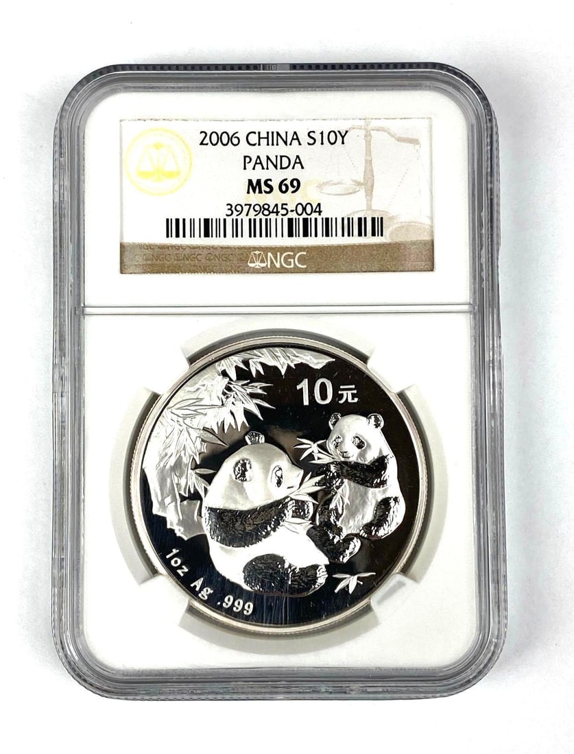 2006 10 Yuan China Panda 1 oz .999 Fine Silver NGC Graded MS69: 2006 10 Yuan China Panda 1 oz .999 Fine Silver NGC Graded MS69