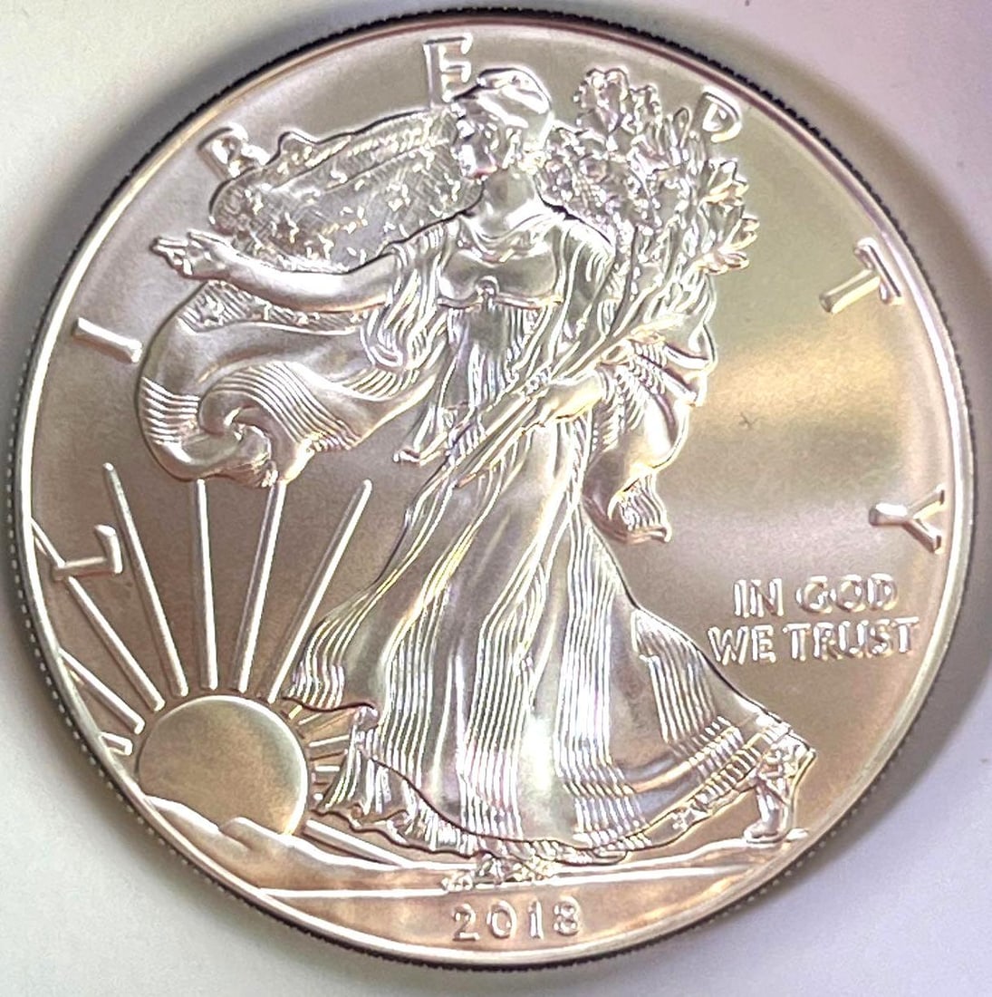 2018 US Mint American Silver Eagle 1 oz .999 Fine: 2018 US Mint American Silver Eagle 1 oz .999 Fine